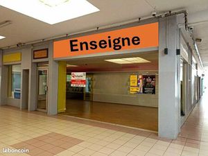 Local commercial 64 m²