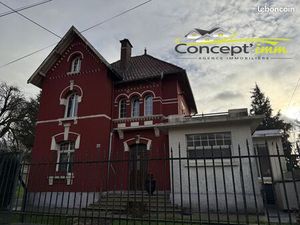 Maison 8 pièces 150 m²