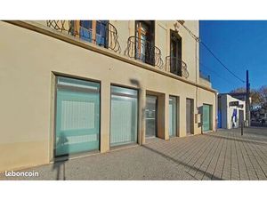 Local commercial 110 m²