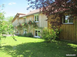 Maison 7 chambres  276 m²  terrain arboré – Vensat