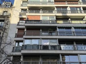 PLACE VICTOR HUGO  immeuble de bon standing  surface de bureaux à Louer