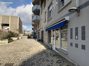 Local commercial 98 m² Clermont-Ferrand