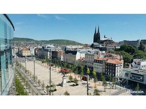 Local commercial 150 m²