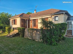 Charmante maison de 160 m² sur sous-sol complet à Saint-Priest  La Fouillouse  Rhône