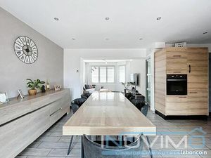 Maison 8 pièces 133 m²
