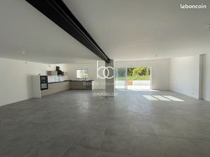 Longère 5 pièces 166 m²