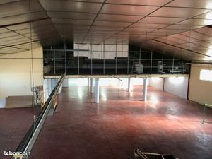 Local bellancourt 80132 entrepot/bureaux/parking