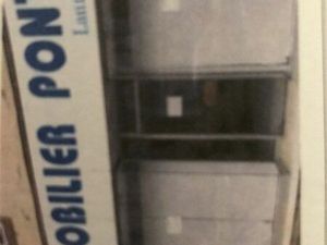 Murs de boutique libre PONTIVY