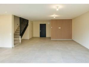 Maison neuve T4 – 110 m² – Prestations haut de gamme – Frontenex centre