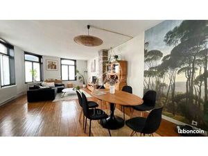 Triplex 4 pièces 121 m²