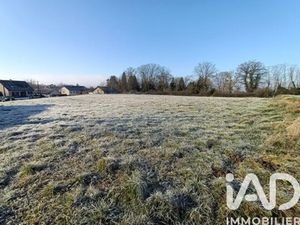 Vente terrain 2056 m² à Varennes-sur-Allier (03150)  38 000 €