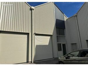 Local bureaux 99 m²