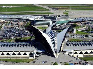 Parking Officiel Aéroport de Lyon St Exupéry