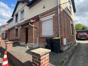 Maison semi mitoyenne 100m2 garage et jardin