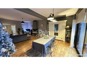 Immeuble 9 pièces 204 m²