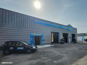 Garage automobile  garage 360 m² ALBERTVILLE