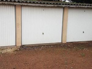 Garage à louer