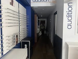 Local commercial place wilson Emplacement numero 1