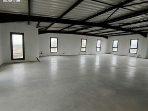 Local disponible 154m² MARCY-L'ÉTOILE