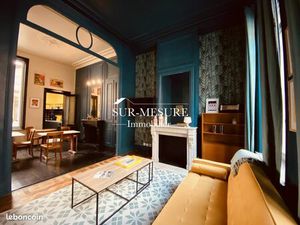 Maison 10 pièces 150 m²