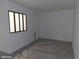 Local 25 m² Lecelles