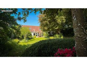 Maison 4 pièces 146 m²