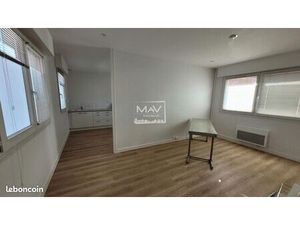 Local bureaux 31 m²