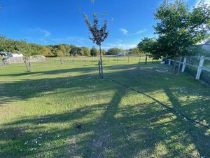 Vente terrain 871 m² à Bassens (33530)  230 000 €