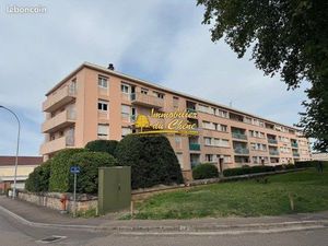 Appartement 4 pièces 83 m²