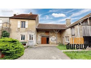 Propriété 5 pièces 151 m²