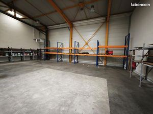 Local bureaux 380 m²