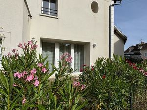 Vente appartement 5 pièces 131 m² Nointel (95590)