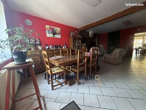 Maison 5 pièces 143 m²