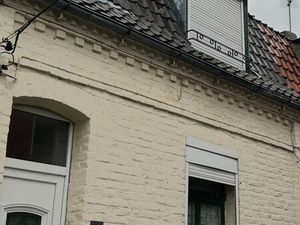 Maison 5 pièces 2 chambres 80m2 cour zone calme