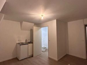 Location studio meublé 16m2