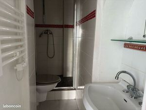 Studio 1 pièce 18 m²