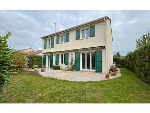 Maison Courcouronnes m² T-5 à vendre  399 000 €