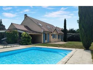 Maison Étiolles m² T-6 à vendre  660 000 €