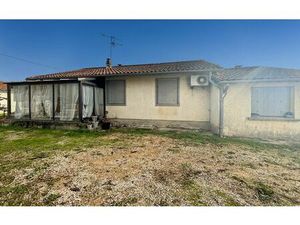 Maison Finhan m² T-5 à vendre  162 000 €