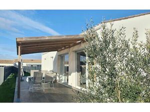 Maison Le Gué-d'Alleré m² T-3 à vendre  261 000 €