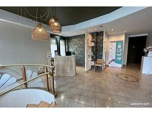 Location cabinet dans un etablissement