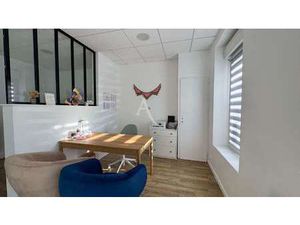 Vente Bureaux et commerces à La Roche-Sur-Yon Gare Sncf - Sacré Coeur (85000) : à vendre /