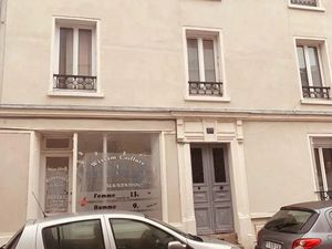 A vendre local commercial rue commercante d'Alfortville