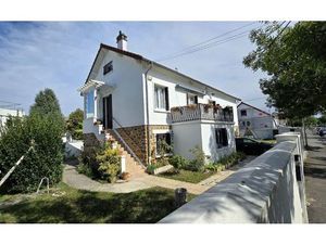 Maison Ris-Orangis m² T-7 à vendre  630 000 €