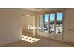 Appartement entièrement rénové