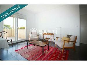 Bel appartement P2 de 47 m2  terrasse et parking