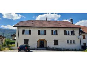 APPARTEMENT T2 A RENOVER