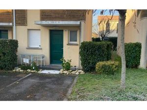 Location maison  65.17 m² T-3 à Les Billaux  900 €