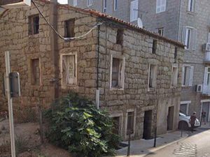 MAISON de village A RENOVER