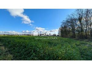 Terrain constructible de 850m²  commune calme